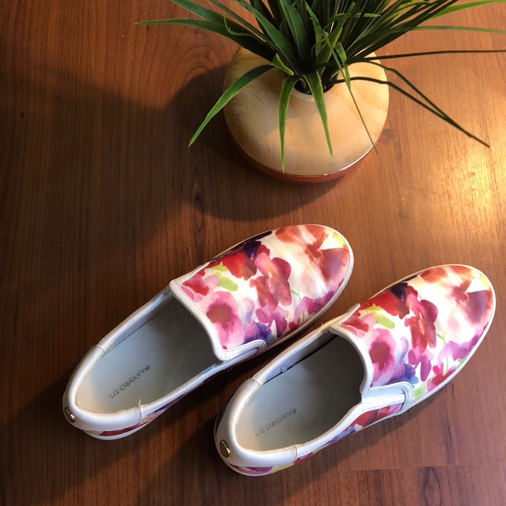Liz Claiborne floral tennis shoes
